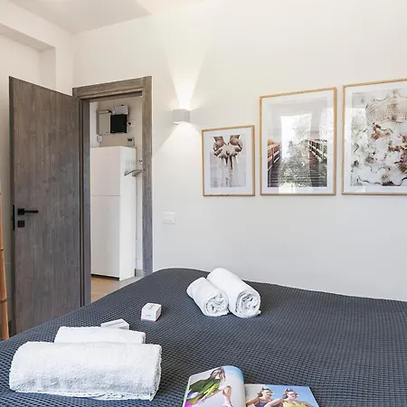 Tartaruga Luxury With Pool Apartamento *