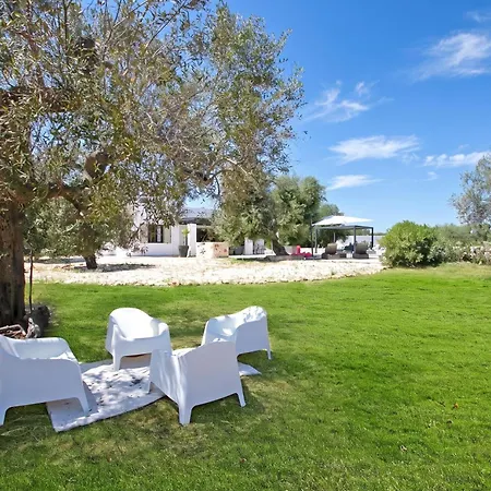 Tartaruga Luxury With Pool